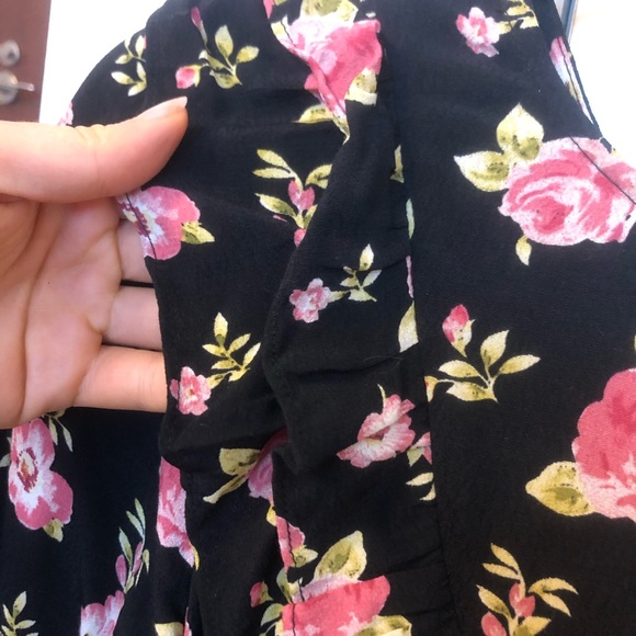 MOVING SALE MAKE ME AN OFFER - Picture 4 of 4